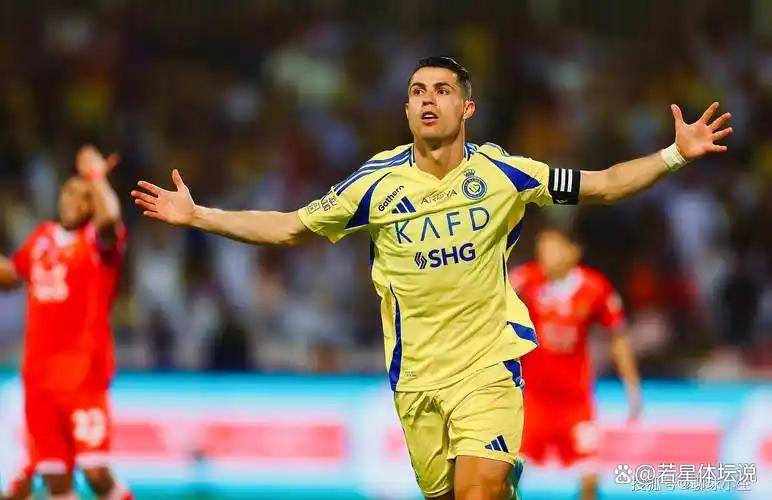 2-1，40岁C罗腾空转体180度庆祝：利剑出鞘，率队逆转法甲劲旅