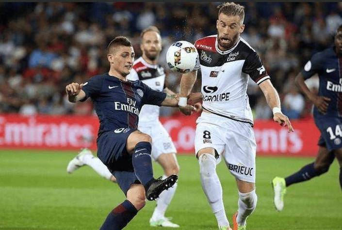 法甲保级与欧战的生死博弈:洛里昂人工草皮魔咒VS里昂残阵突围