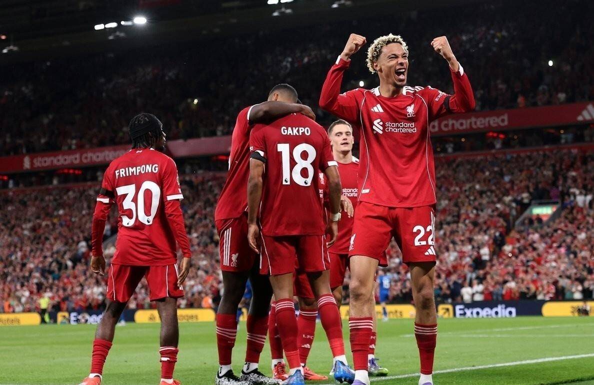 凌晨欧冠19亿欧元对决,利物浦19人残阵战国米,萨拉赫被弃!